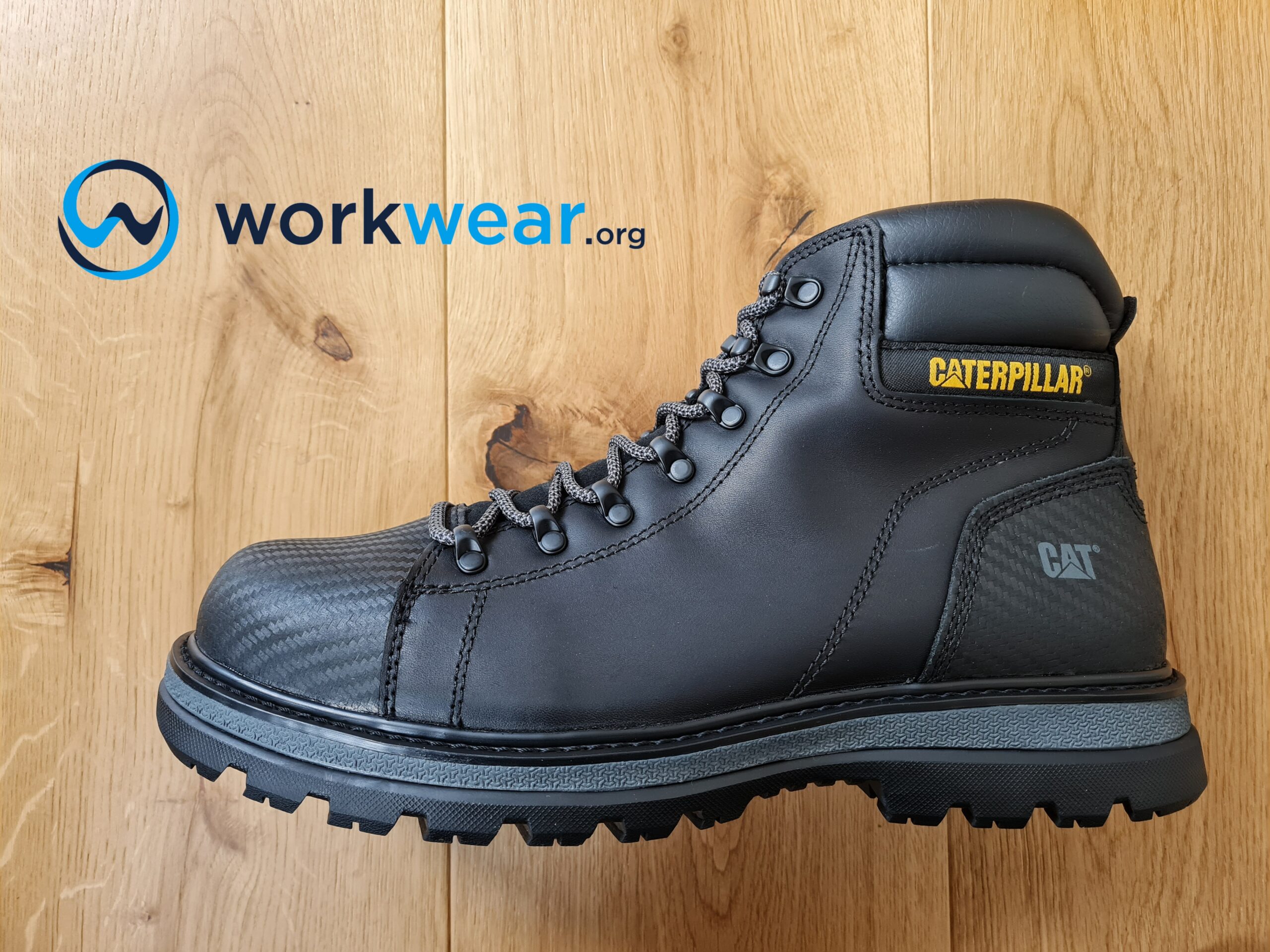 Caterpillar Men’s Foxfield Steel Toe Boot – Detailed Review | WorkWear.org