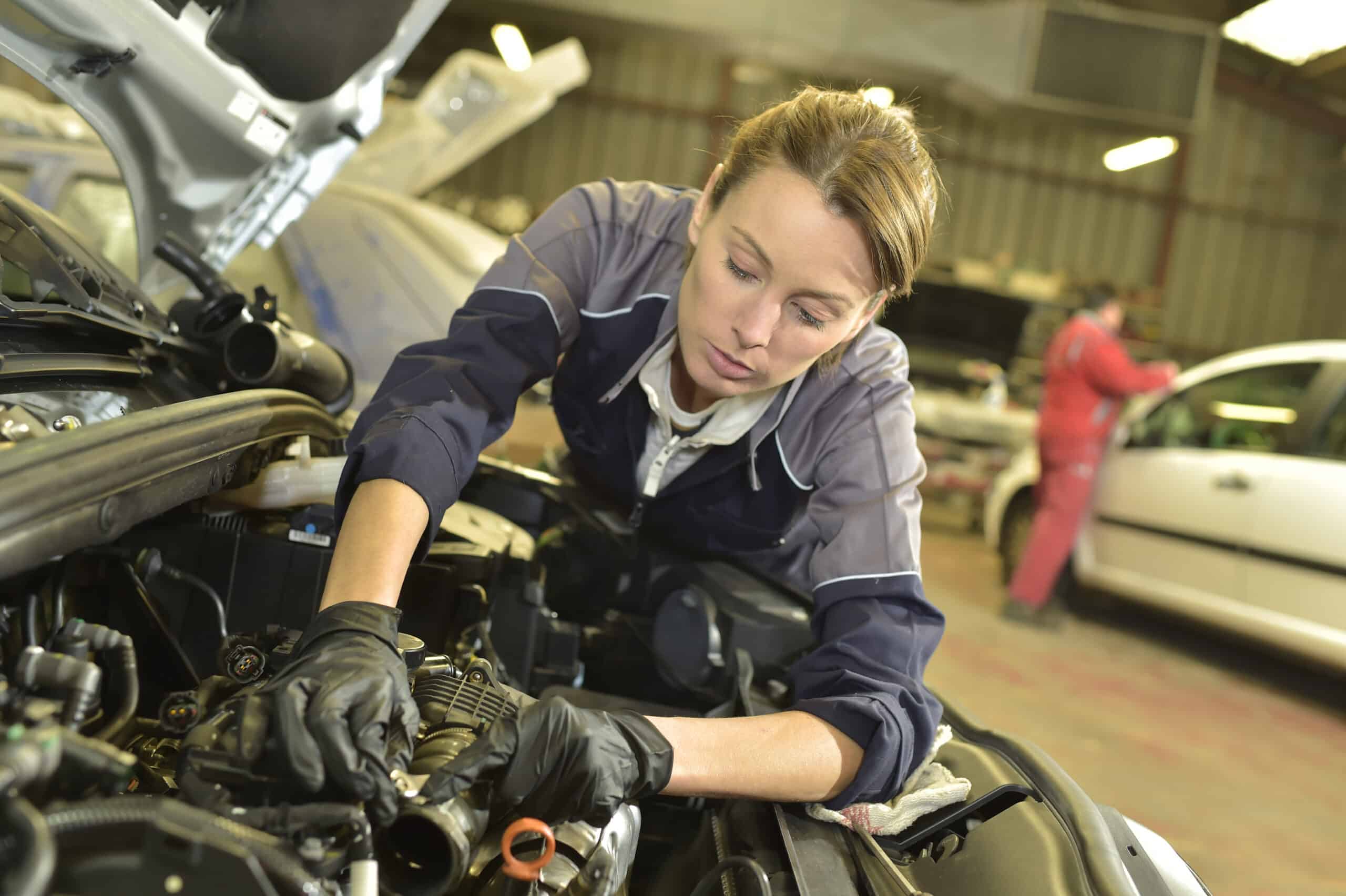 Work Wear PPE Requirements for Car Mechanics